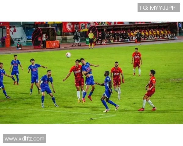 足球明星齐聚澳门激情踢球盛宴引发球迷热潮