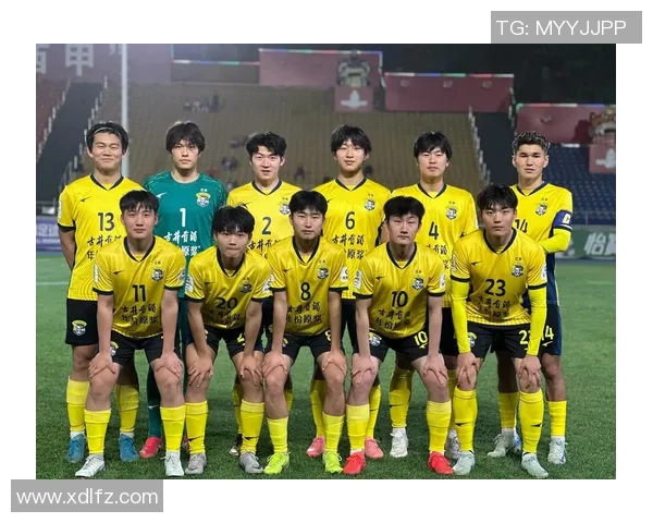 足球传奇的起源与发展历程探寻先诞生的足球明星们的辉煌与影响